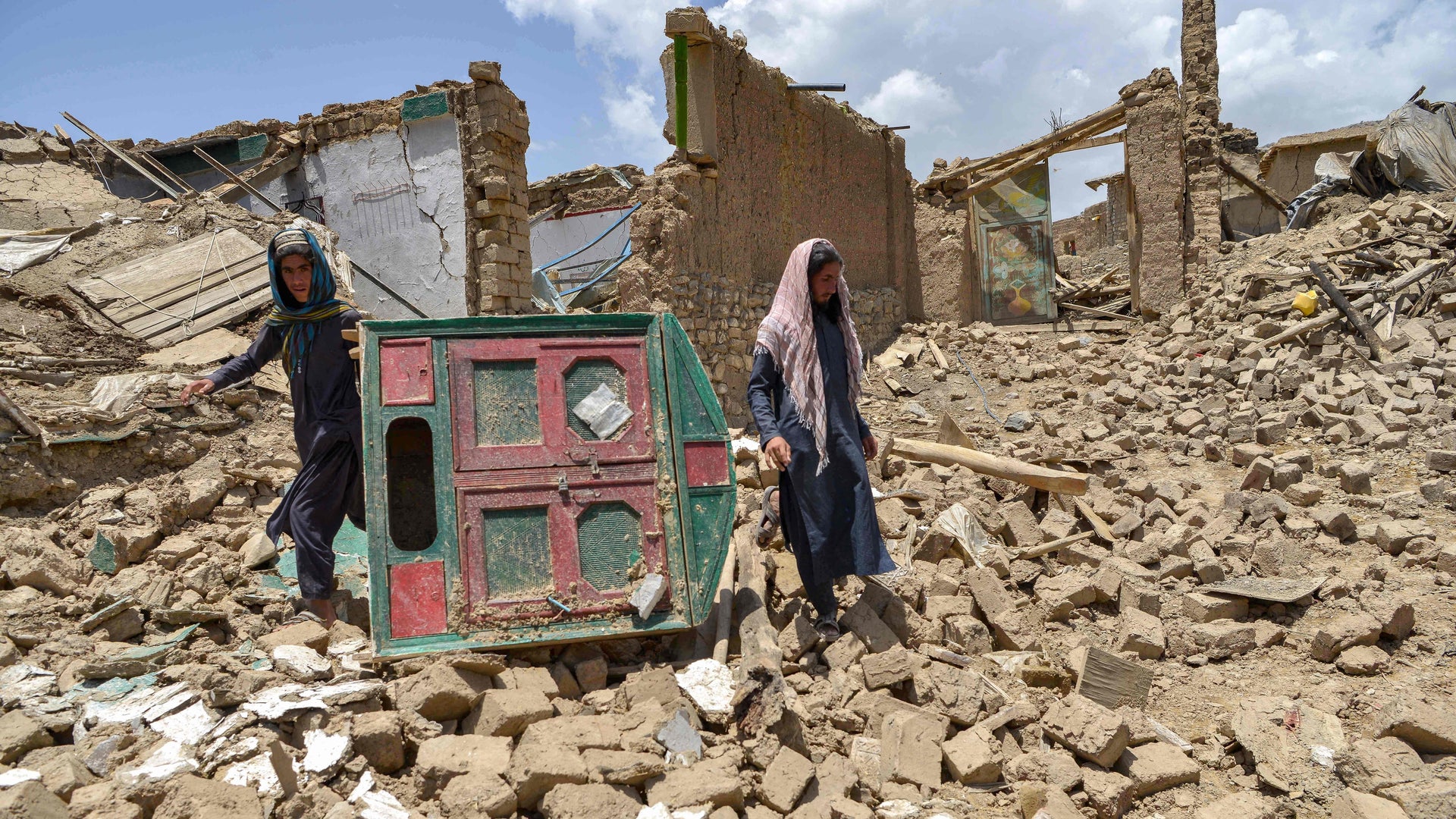 Powerful Earthquake Devastates Afghanistan on September 1, 2025 - Survivors Speak Out