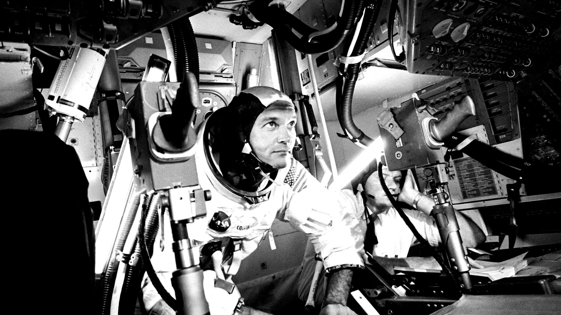 Michael Collins, Apollo 11 Astronaut Who Orbited Moon, Dies at 90 | Scientific American