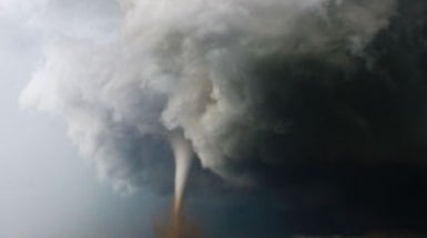 Tornado Alley: Twister Devastates Oklahoma City Suburb - Scientific ...