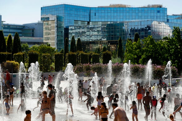 Sweltering Summers Linked to Rapidly Warming Arctic