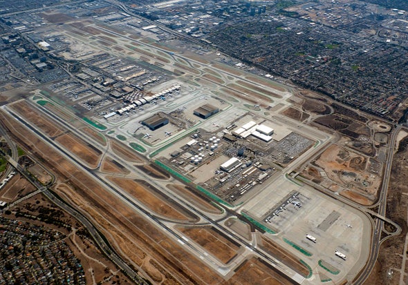 California Mandates Zero-Emission Vehicles at Airports