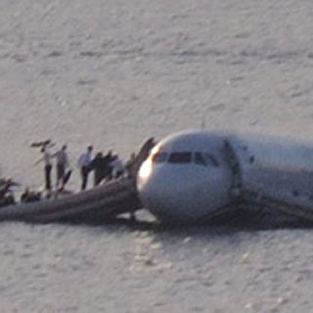 Hypothermia How long can someone survive in frigid water? Scientific