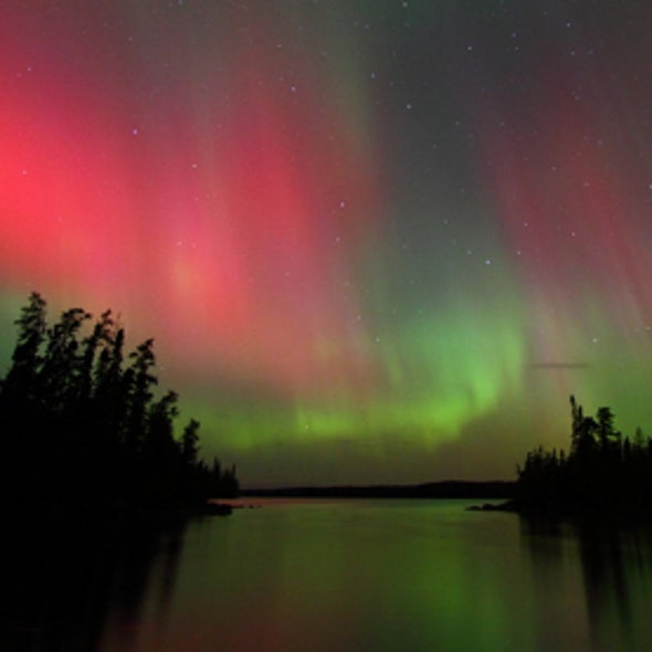 Northern Lights Go South: Geomagnetic Storm Lights U.S. Skies with Auroral Display