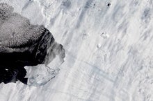 Giant Ice Shelf Crumbling Faster than Expected