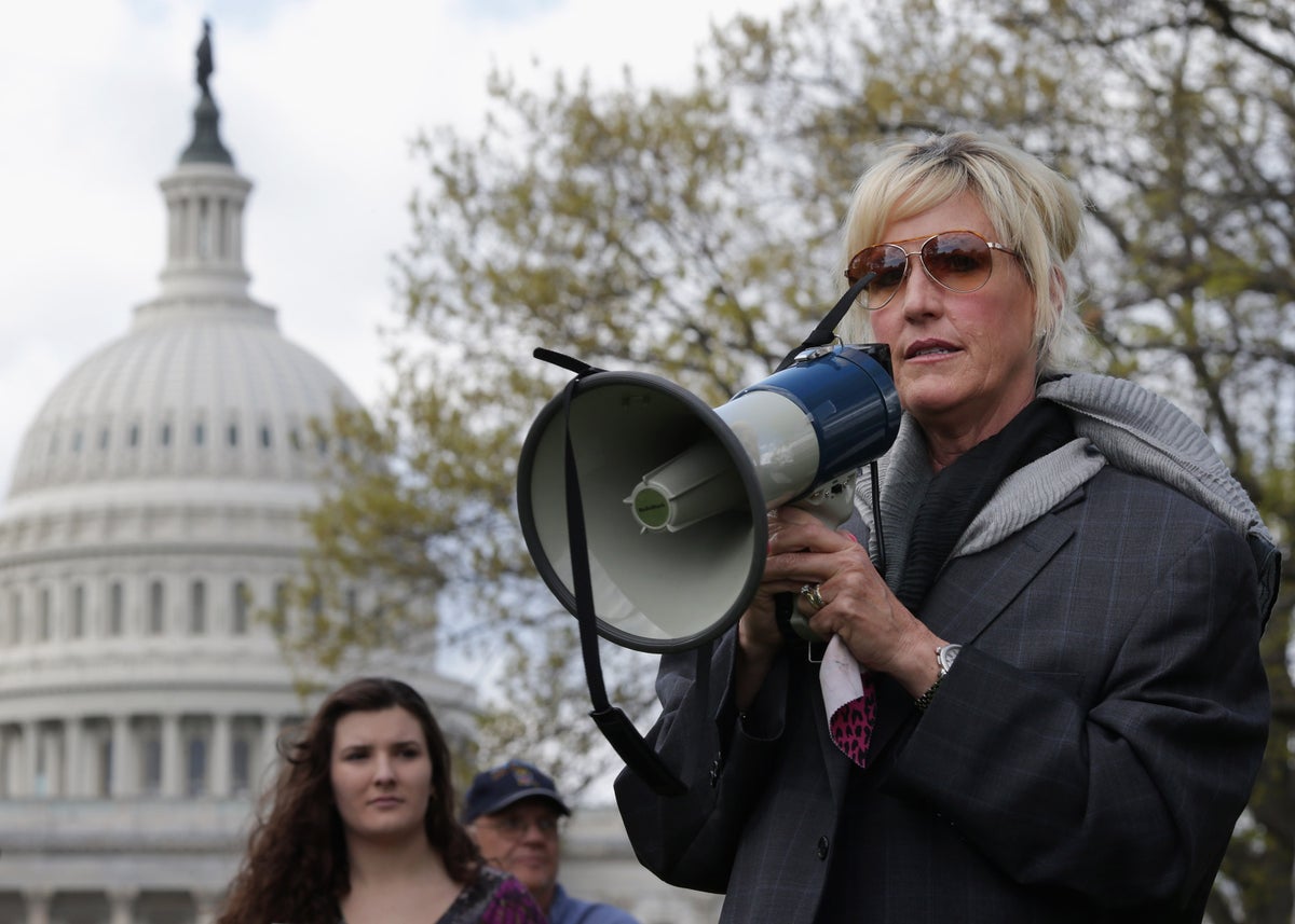 Erin Brockovich Blasts U.S. Regulation of Toxic Chemicals