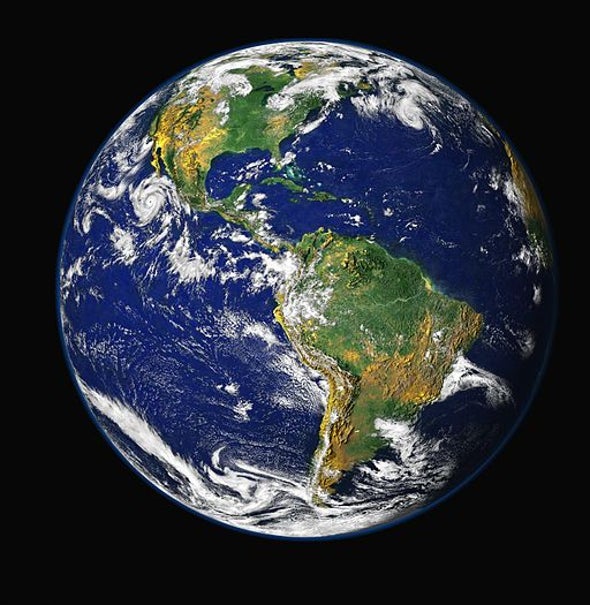 Al Gore Weighs In on a Long-Delayed Earth Observatory Launch