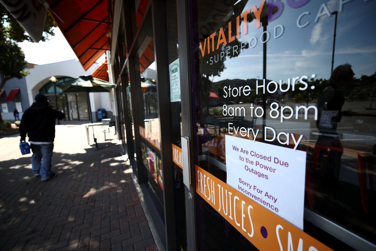 Massive California Power Outage Triggers Chaos in Science Labs