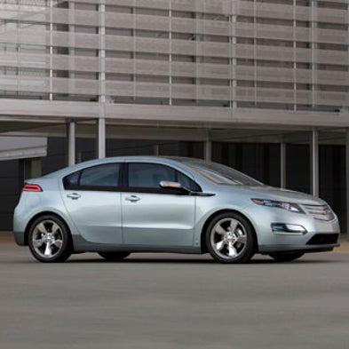 GM Plugs Its Chevy Volt Hybrid, but Will It Be Road-Ready In Time?
