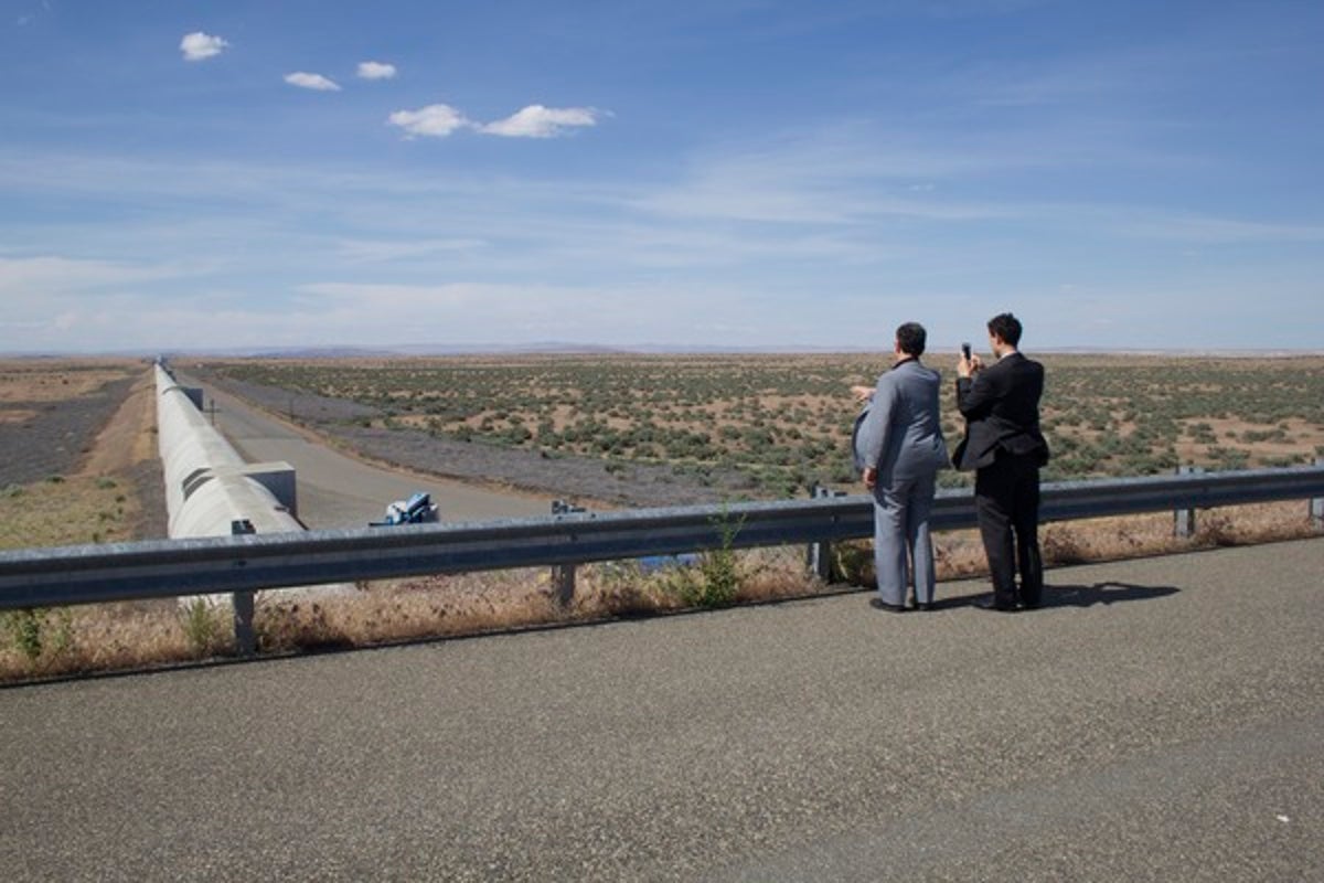 Has Giant LIGO Experiment Seen Gravitational Waves? | Scientific American