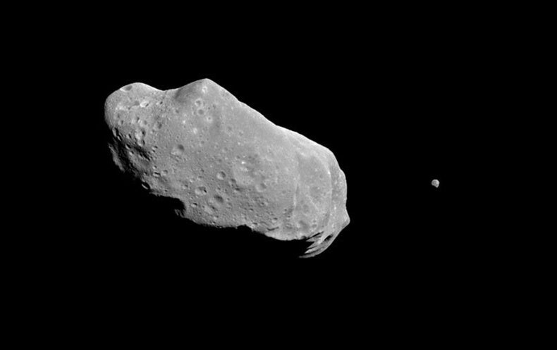 Asteroid Battle: Tech Entrepreneur Doubles Down on Critique of NASA Mission