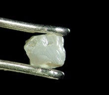 Ugly Diamonds Hold a Billion-Plus Years of Earth History