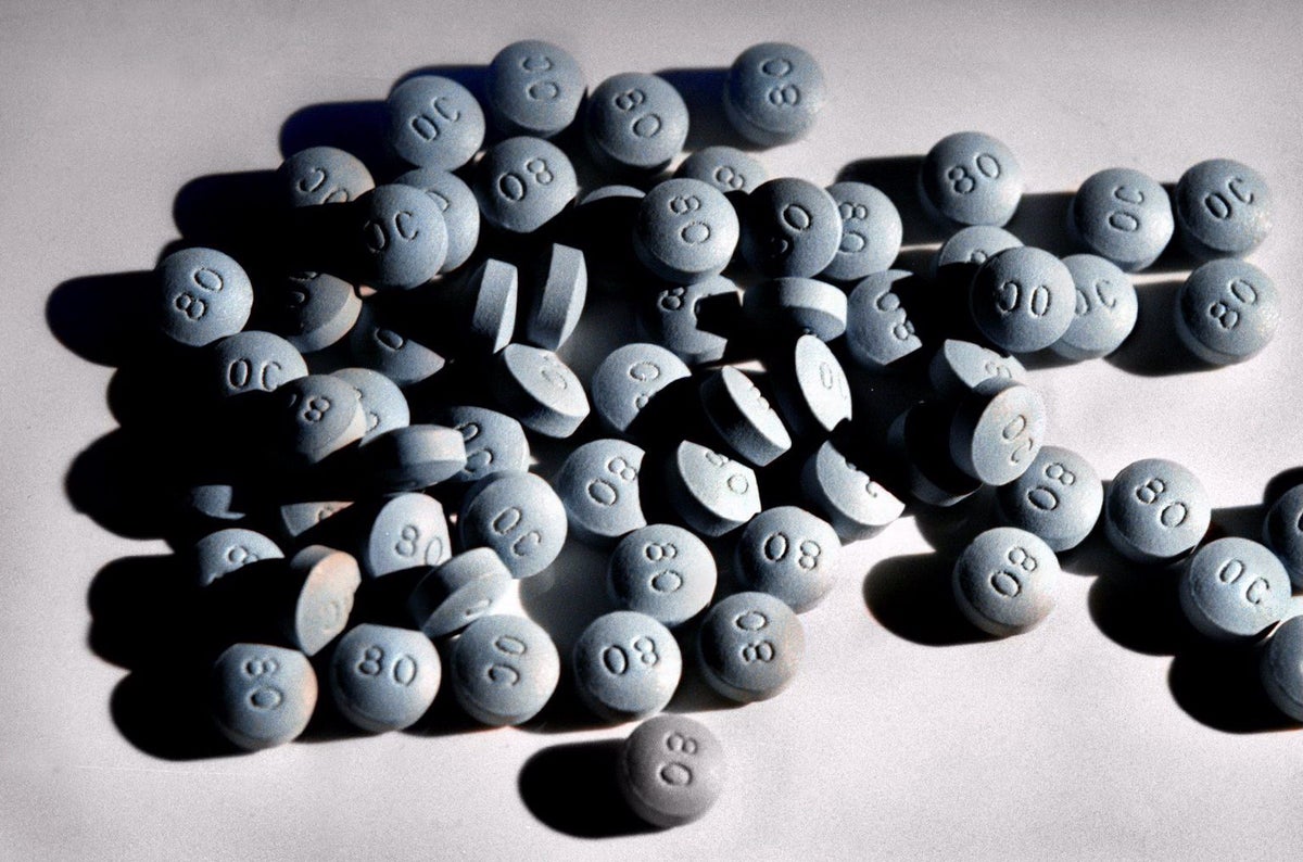 Doctors Prescribing Opioids in Good Faith Should Not Be Prosecuted |  Scientific American