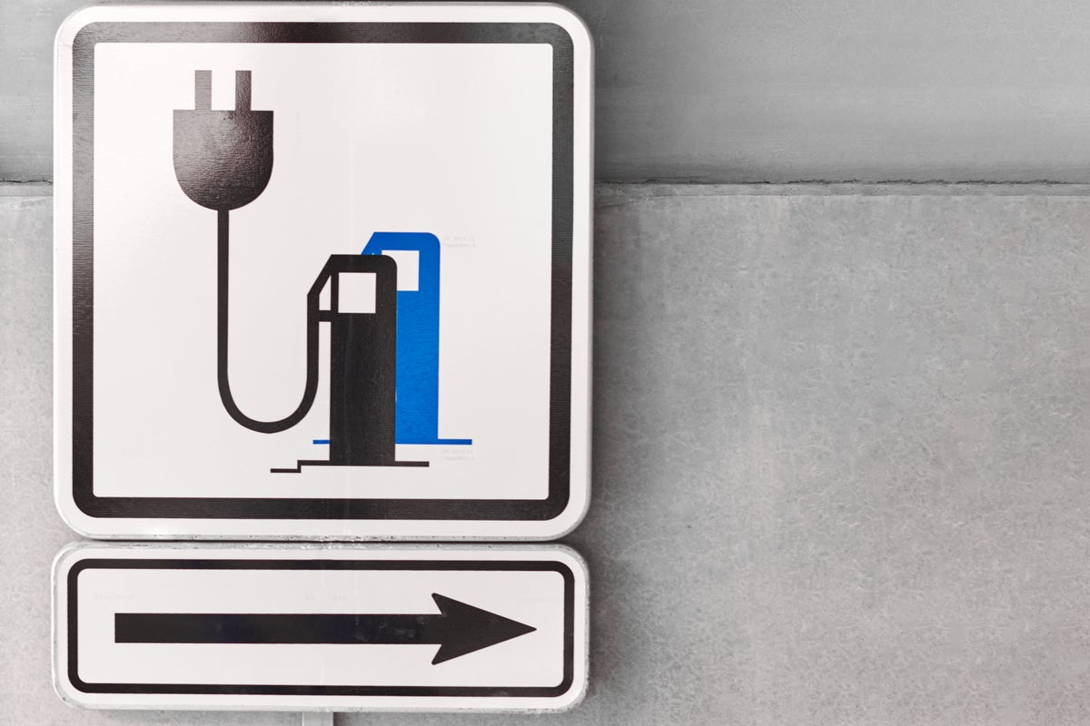 Gasoline Car Sales to End by 2035 in Massachusetts