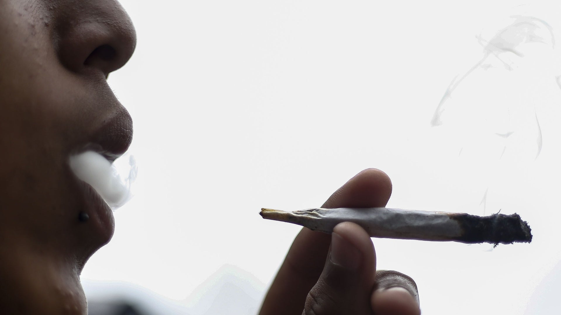 calories in a cigarette FAQ: Does Nicotine Have Calories?