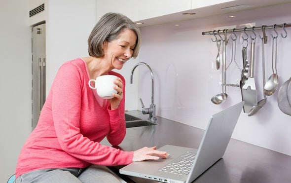 Online Sociality Linked to Lower Death Risk