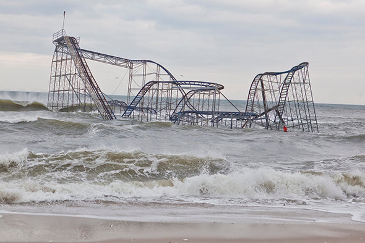 Natural Disasters by Location: Rich Leave and Poor Get Poorer