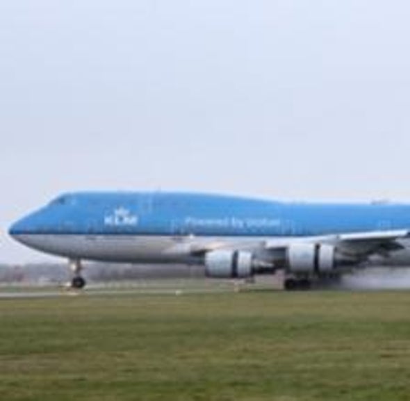First Passenger Flight Powered by Biofuel--But Are the Petroleum Alternatives Ready to Takeoff?