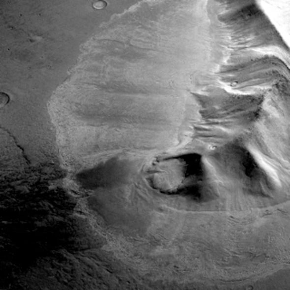 Red (Planet) Alert: Massive Subsurface Glaciers Discovered on Mars