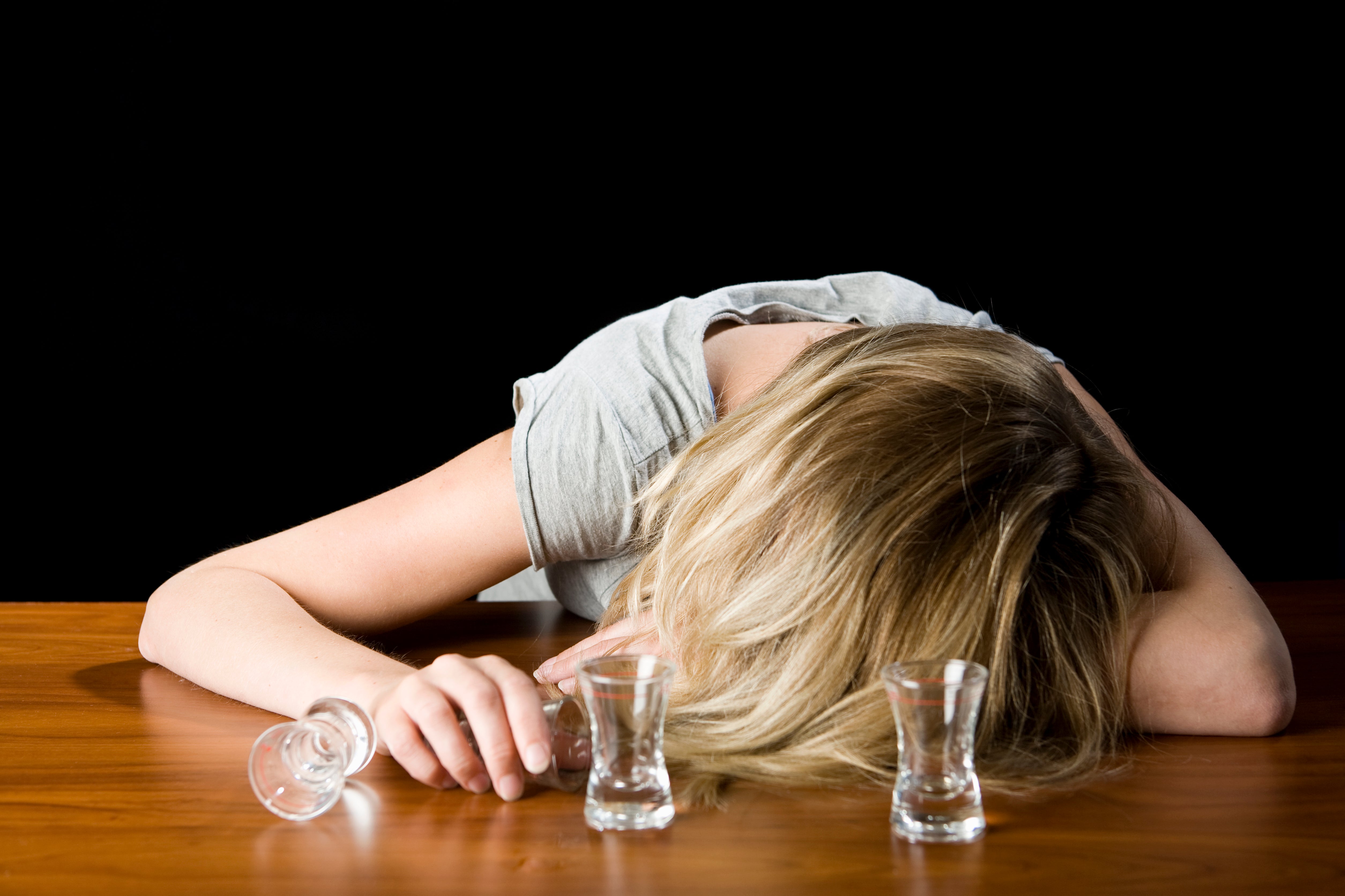 What Causes Alcohol-Induced Blackouts? thumbnail