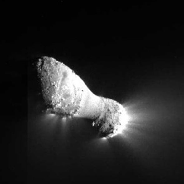 Conjoined Comet: Hartley 2 May Have Formed from 2 Disparate Bodies