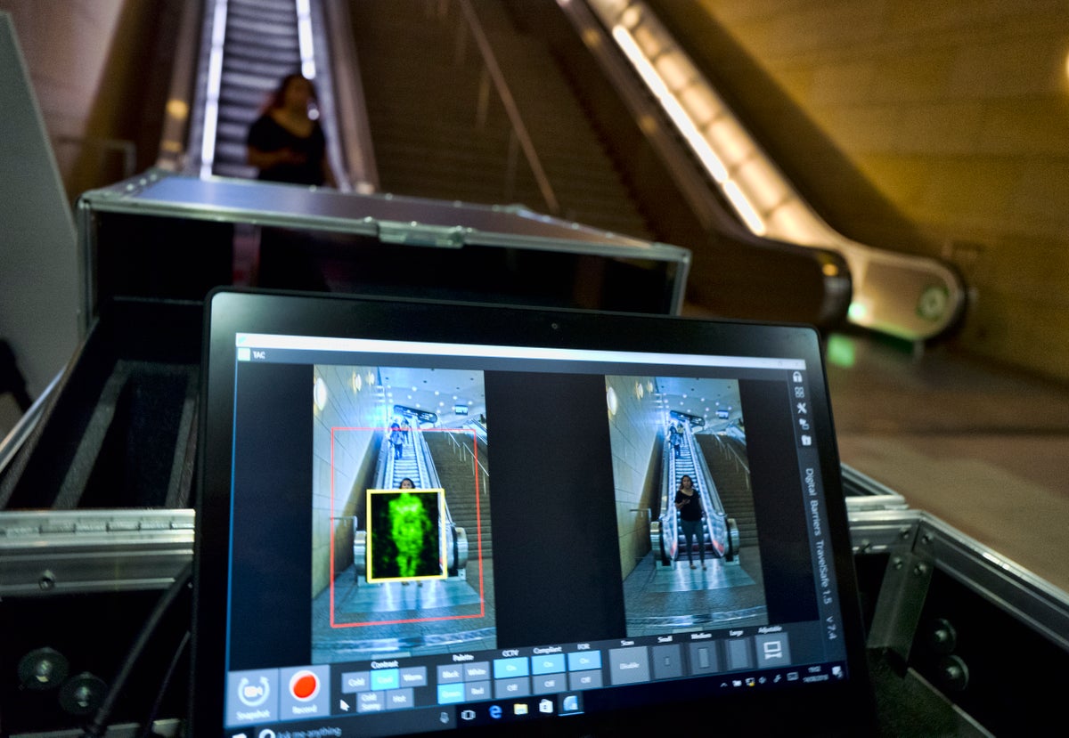 AP source: New full-body scanners for 2 airports