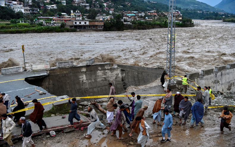 Climate Change Likely Worsened Pakistan’s Devastating Floods