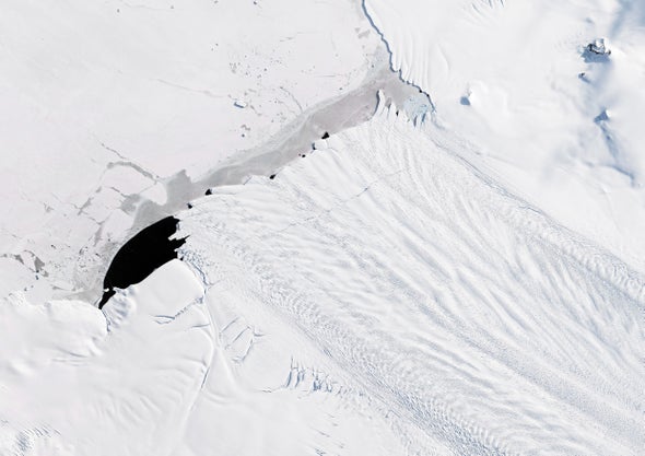 Here's How Much Ice Antarctica Is Losing&mdash;It's a Lot