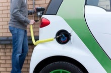 Ultrasensitive Fuel Gauges Could Improve Electric Vehicle Batteries