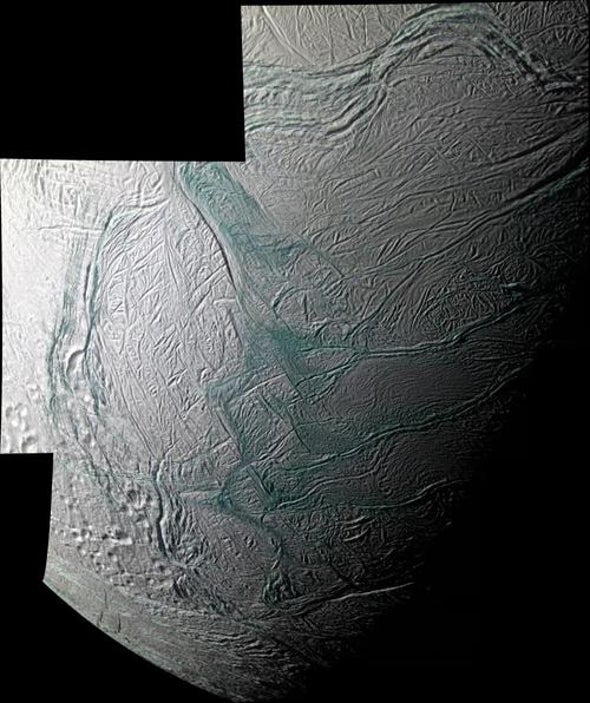 Cassini Spots Source of Enceladus's Icy Jets