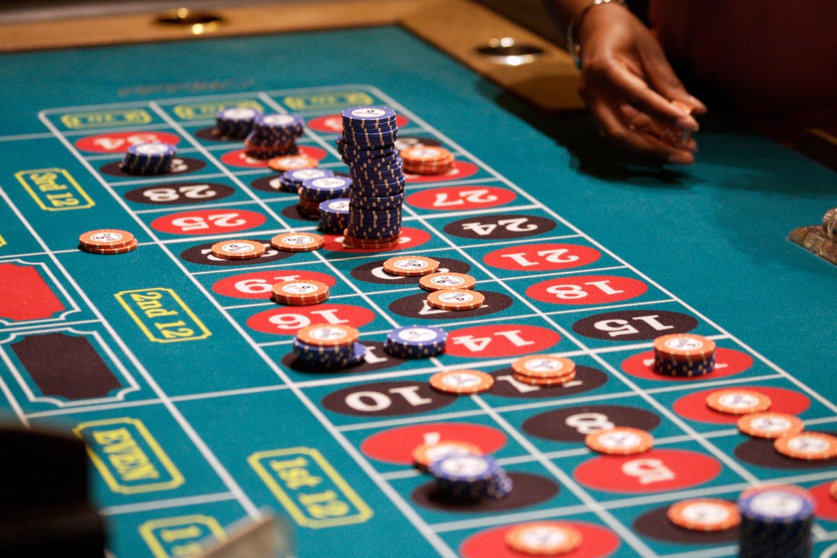 The Gambling Strategy That's Guaranteed to Make Money and Why You Should Never Use It | Scientific American