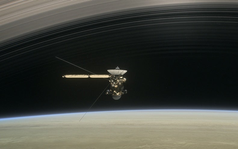 NASA's Cassini Mission Conducts Daring Dive Through Saturn's Rings ...