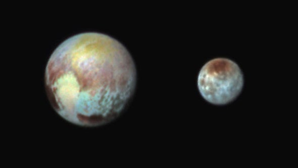 New Horizons Emerges Unscathed from Pluto Flyby