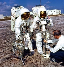 Down to Earth: The Apollo Moon Missions That Never Were