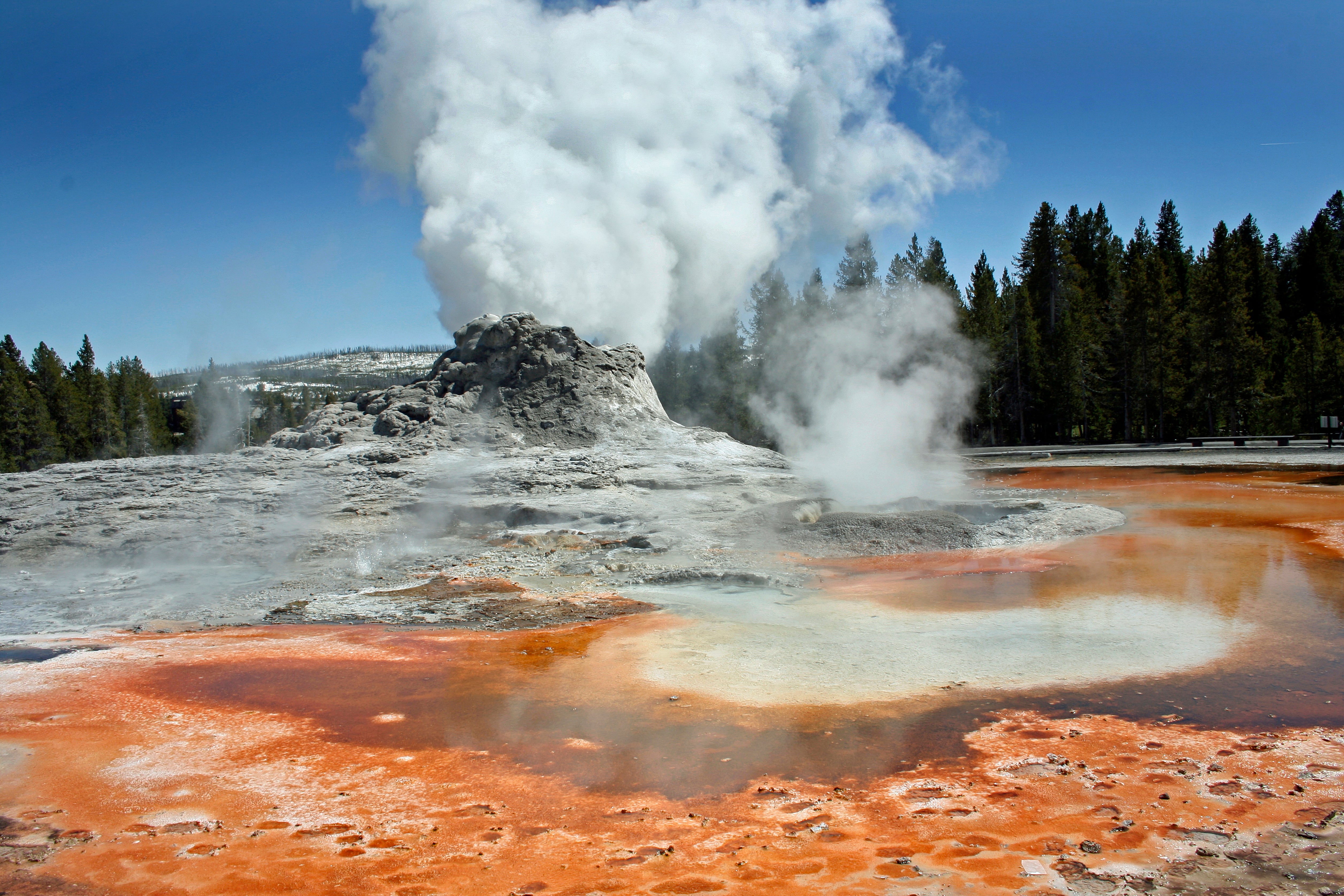 Yellowstone Caldera Eruption