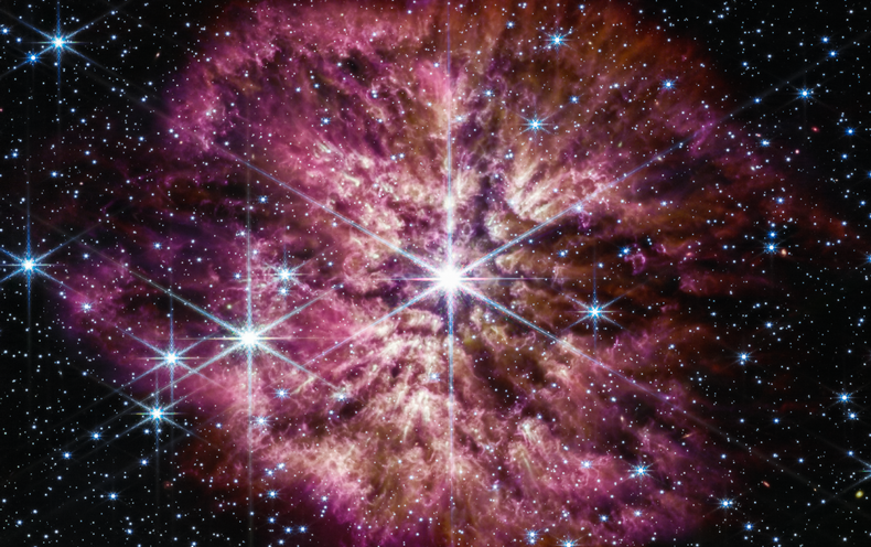 Une étoile mourante rare et couverte de poussière révélée dans une nouvelle image JWST